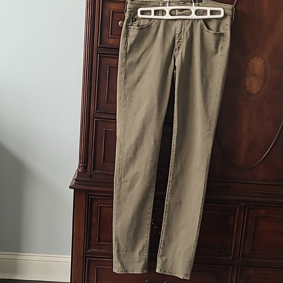 AG Cigarette Leg Pants 26 Regular, low rise - Picture 1 of 4
